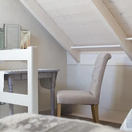 Poduszka Kamienica Homestay